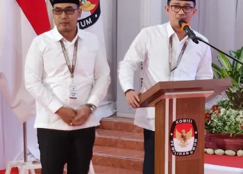 Pembangunan Sesuai Keinginan Rakyat, Komitmen Fery-Herly.