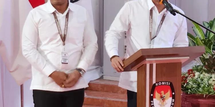 Pembangunan Sesuai Keinginan Rakyat, Komitmen Fery-Herly.