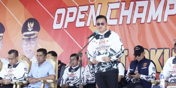 Ratusan Pembalap Drag Bike Unjuk Gigi Diatas Aspal OKU Timur