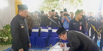 Bupati OKU Timur Lantik PJ Sekda dan Pejabat PPPK, Tegaskan Kinerja Tanpa Jeda