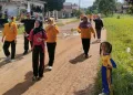 Jumat Sehat, Puskesmas Burnai Mulya Gelar Jalan Santai Bersama Seluruh Staf