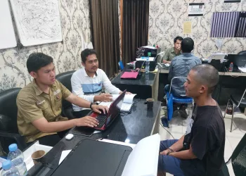 Tidur Pulas Berujung Bui, Pemuda Rampas HP Pelajar di Dalam Kelas