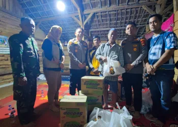 TGC Puskesmas Burnai Mulya Lakukan Reaksi Cepat Tangani Banjir di Desa Burnai Mulya